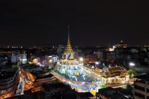 พวงหรีดวัดไตรมิตรวิทยาราม แขวงตลาดน้อย เขตสัมพันธวงศ์