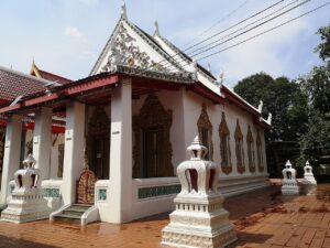 วัดนาคนิมิตรราษฎร์บำรุง จอมทอง เขตจอมทอง