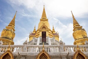 พวงหรีด วัดตรีทศเทพ พระนคร เขตพระนคร