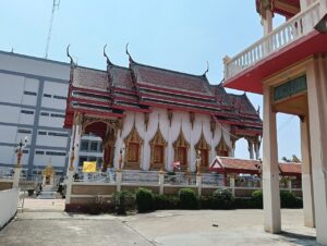 พวงหรีดวัดบางนางเกรง อำเภอเมืองสมุทรปราการ สมุทรปราการ
