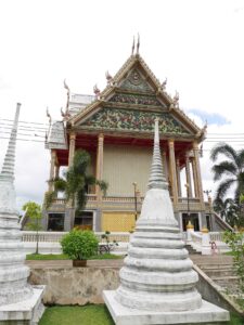 พวงหรีดวัดไผ่ล้อม เมืองนครปฐม นครปฐม